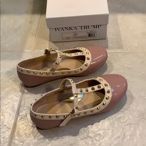 Ivanka Trump girls dress shoes, size 13